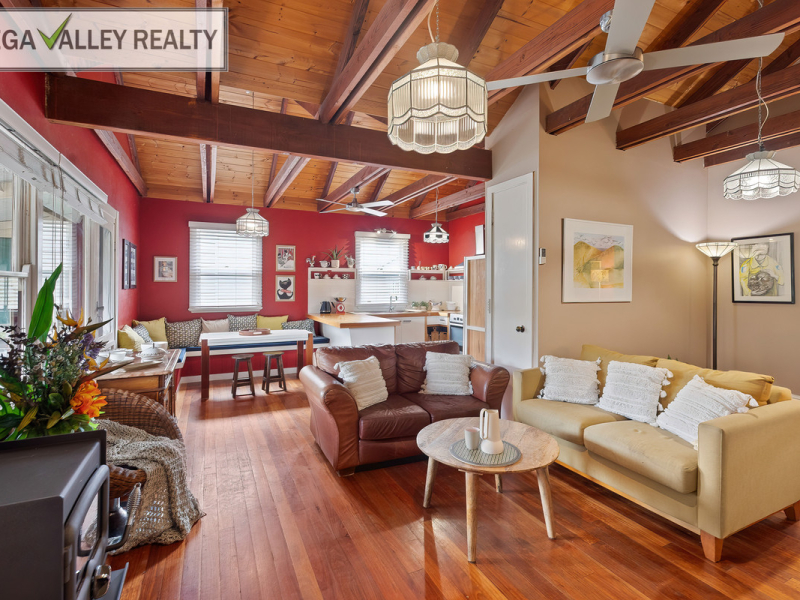 4 Whiffens Lane, Central Tilba, NSW 2546 AUS