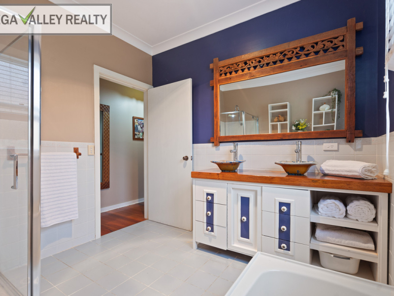 4 Whiffens Lane, Central Tilba, NSW 2546 AUS