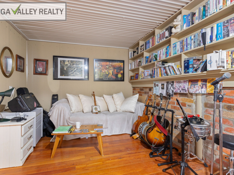 4 Whiffens Lane, Central Tilba, NSW 2546 AUS