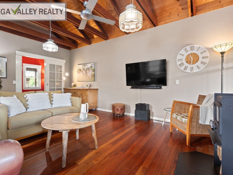 4 Whiffens Lane, Central Tilba, NSW 2546 AUS