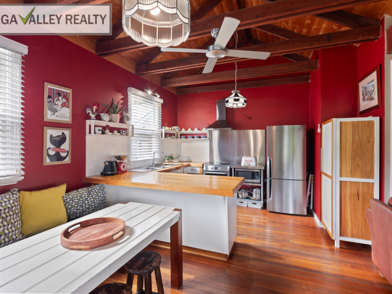 4 Whiffens Lane, Central Tilba, NSW 2546 AUS