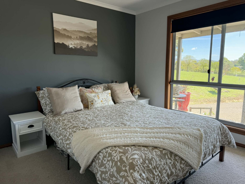 9 Box  Close, Bega, NSW 2550 AUS