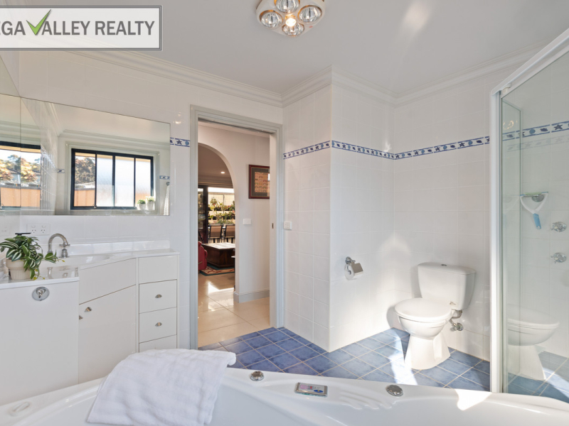 71 Ocean View Drive, Bermagui, NSW 2546 AUS