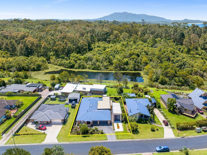 71 Ocean View Drive, Bermagui, NSW 2546 AUS