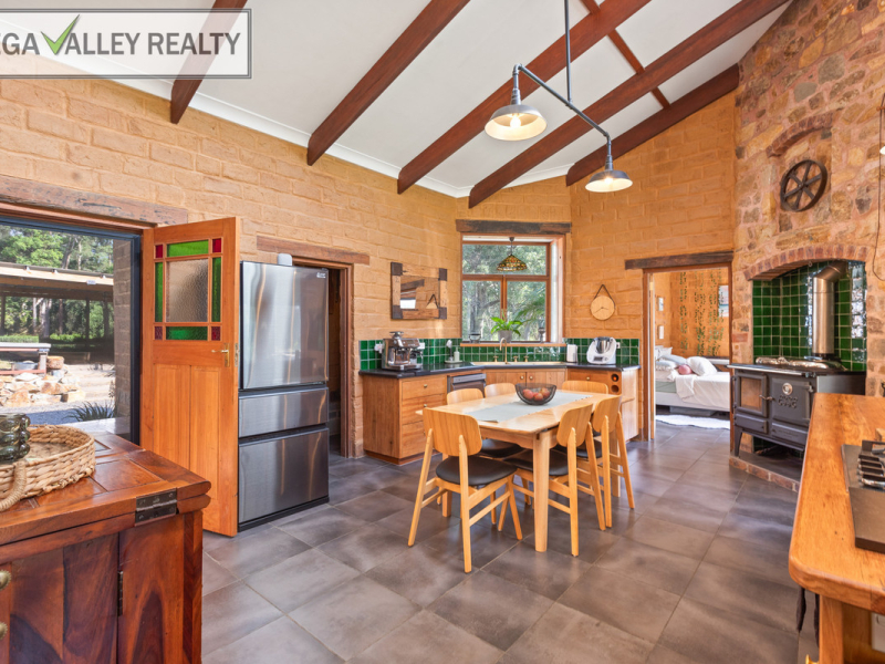 244 Black Range Road, Bega, NSW 2550 AUS