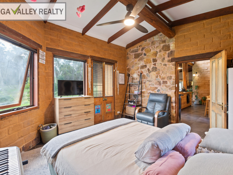 244 Black Range Road, Bega, NSW 2550 AUS