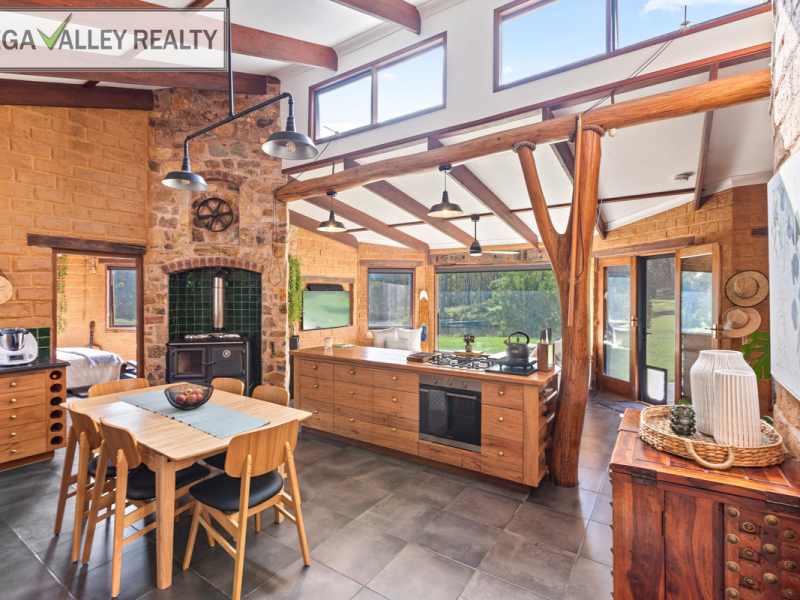 244 Black Range Road, Bega, NSW 2550 AUS