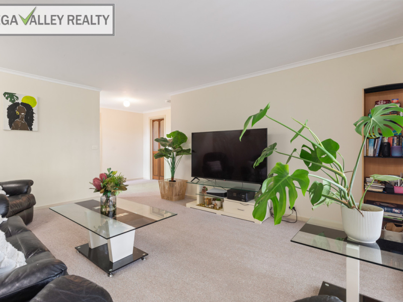 256 Auckland Street, Bega, NSW 2550 AUS