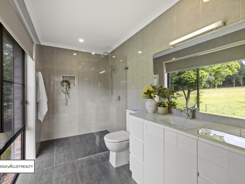 43 Lyrebird Ridge Road, Coolagolite, NSW 2550 AUS