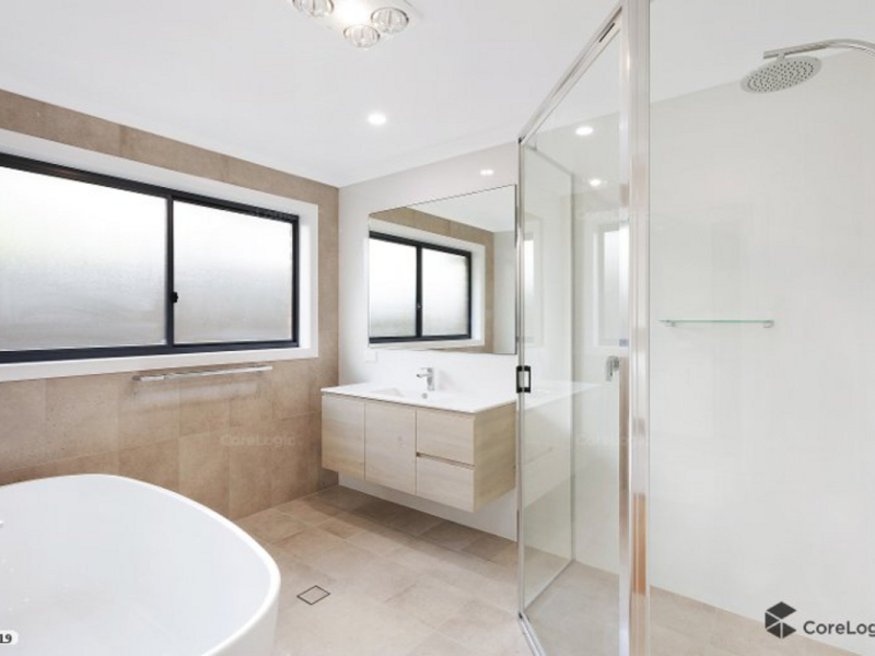 44 Lynjohn Drive, Bega, NSW 2550 AUS