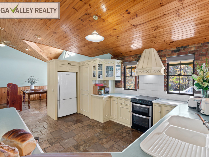 59 Robertson Street, Bemboka, NSW 2550 AUS