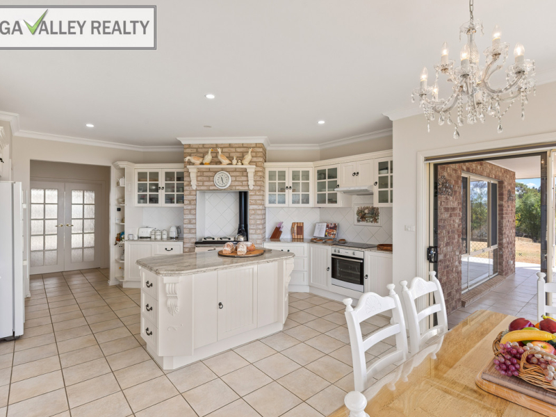 246 McGraths Road, Lochiel, NSW 2549 AUS