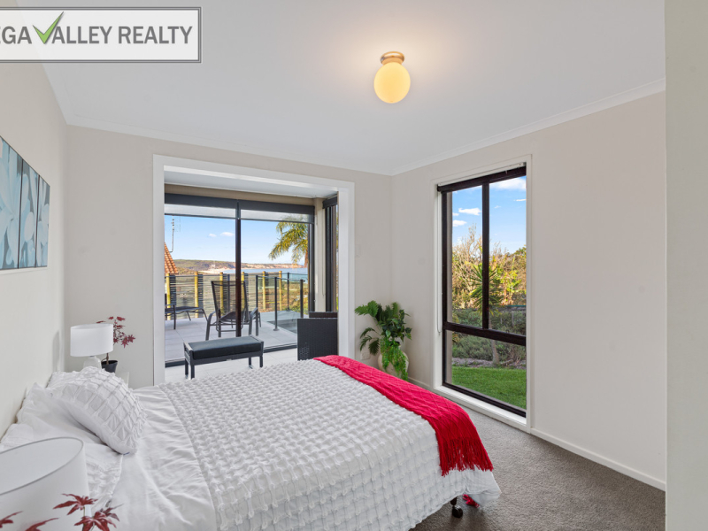 14 Caldy Place, Tura Beach, NSW 2548 AUS