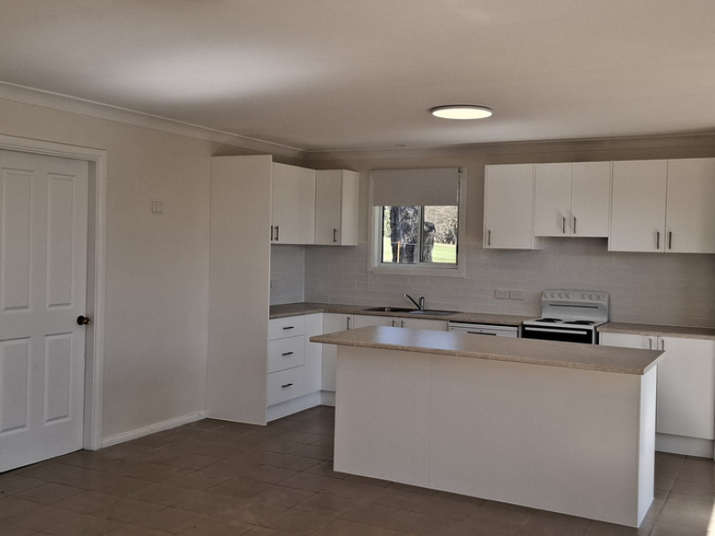 2/8 Mumbulla Street, Bermagui, NSW 2546 AUS
