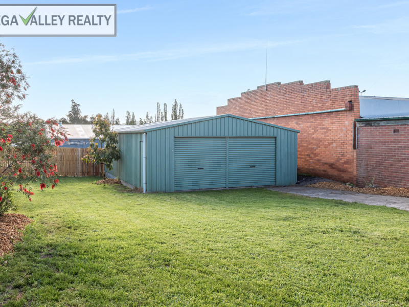 5 Peden Street, Bega, NSW 2550 AUS