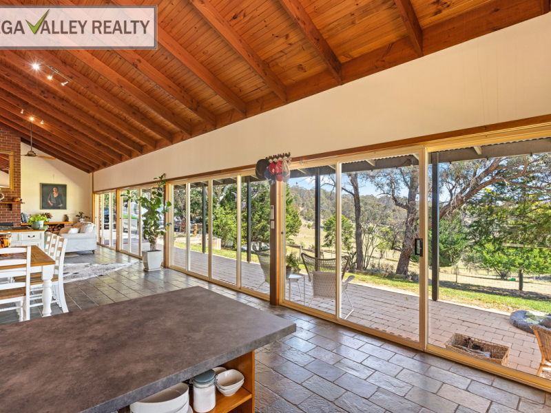 15 Eagle Lane, Bega, NSW 2550 AUS