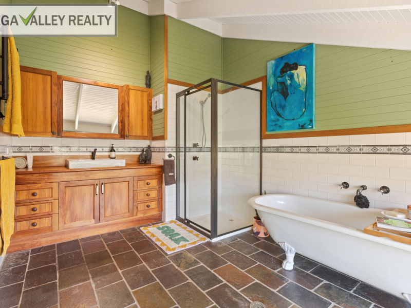 15 Eagle Lane, Bega, NSW 2550 AUS