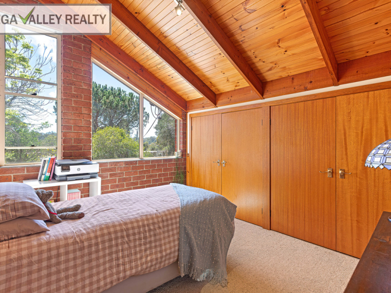 15 Eagle Lane, Bega, NSW 2550 AUS